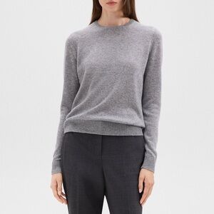 Theory Crewneck Sweater in Feather Cashmere Size Medium